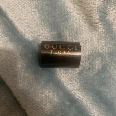 Tampographie sur bouchon de parfum